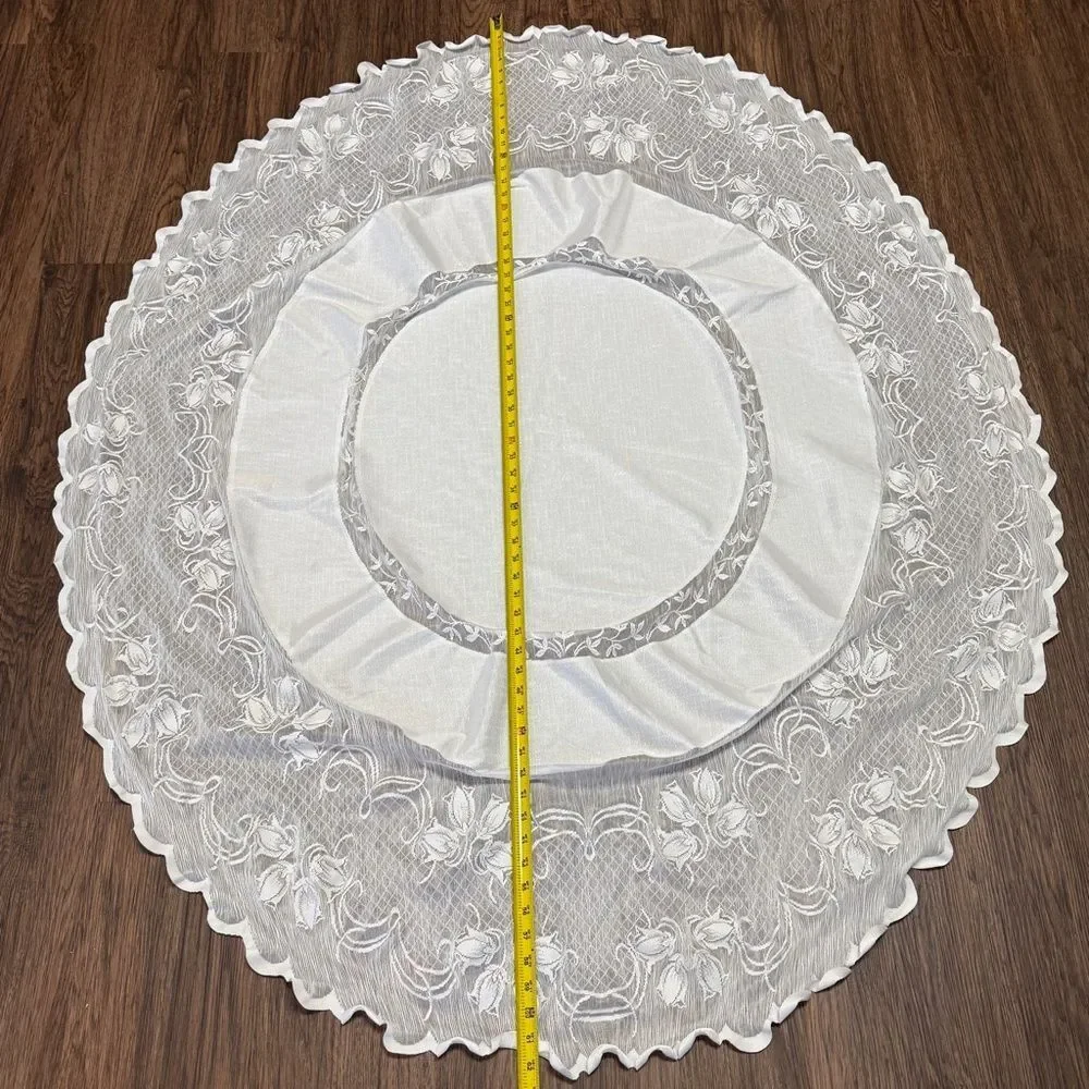 Vintage Ivory White Oval Tablecloth Solid Central Panel With Tiered Lace Border